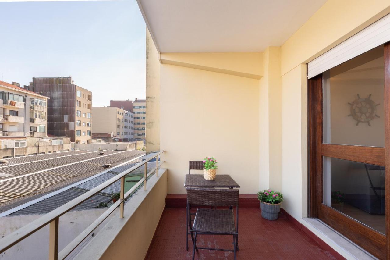 Host Wise - Trendy Bright Flats With Jacuzzi - 5 Min Beach Matosinhos  Exterior foto